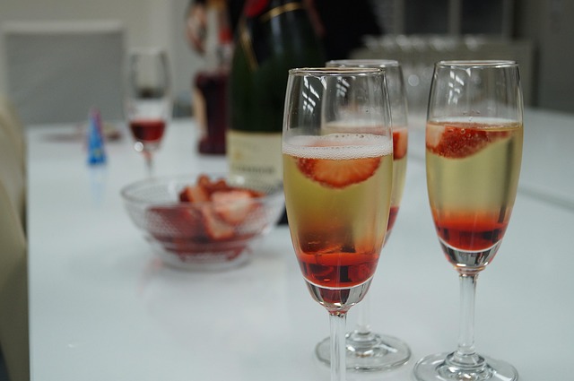 Bobler med kant: Champagne versus cava